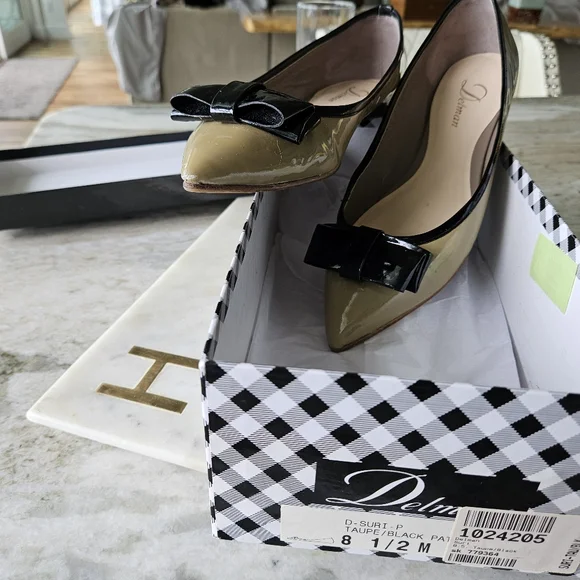 Delman Ballet Flats Patent leather 8.5 - Picture 2 of 8